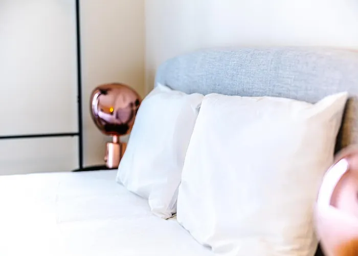 Design Neuf - * פריז